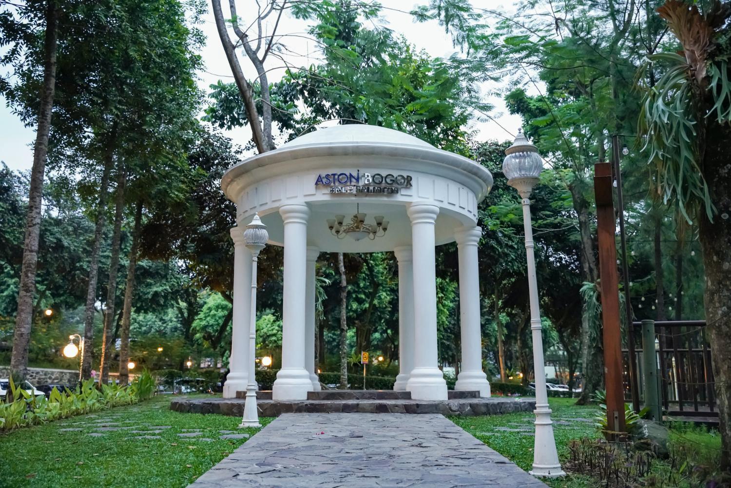ASTON Bogor Hotel&Resort Exterior foto